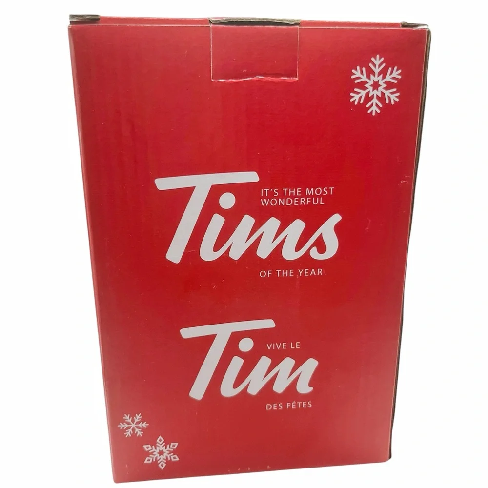 🆕 Set of 2 Tim Hortons Snowflake Mugs - Picture 3 of 6